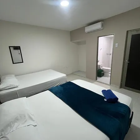 Golden Homestay